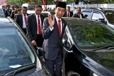 Terjebak Macet, Jokowi Jalan Kaki ke Lokasi HUT TNI