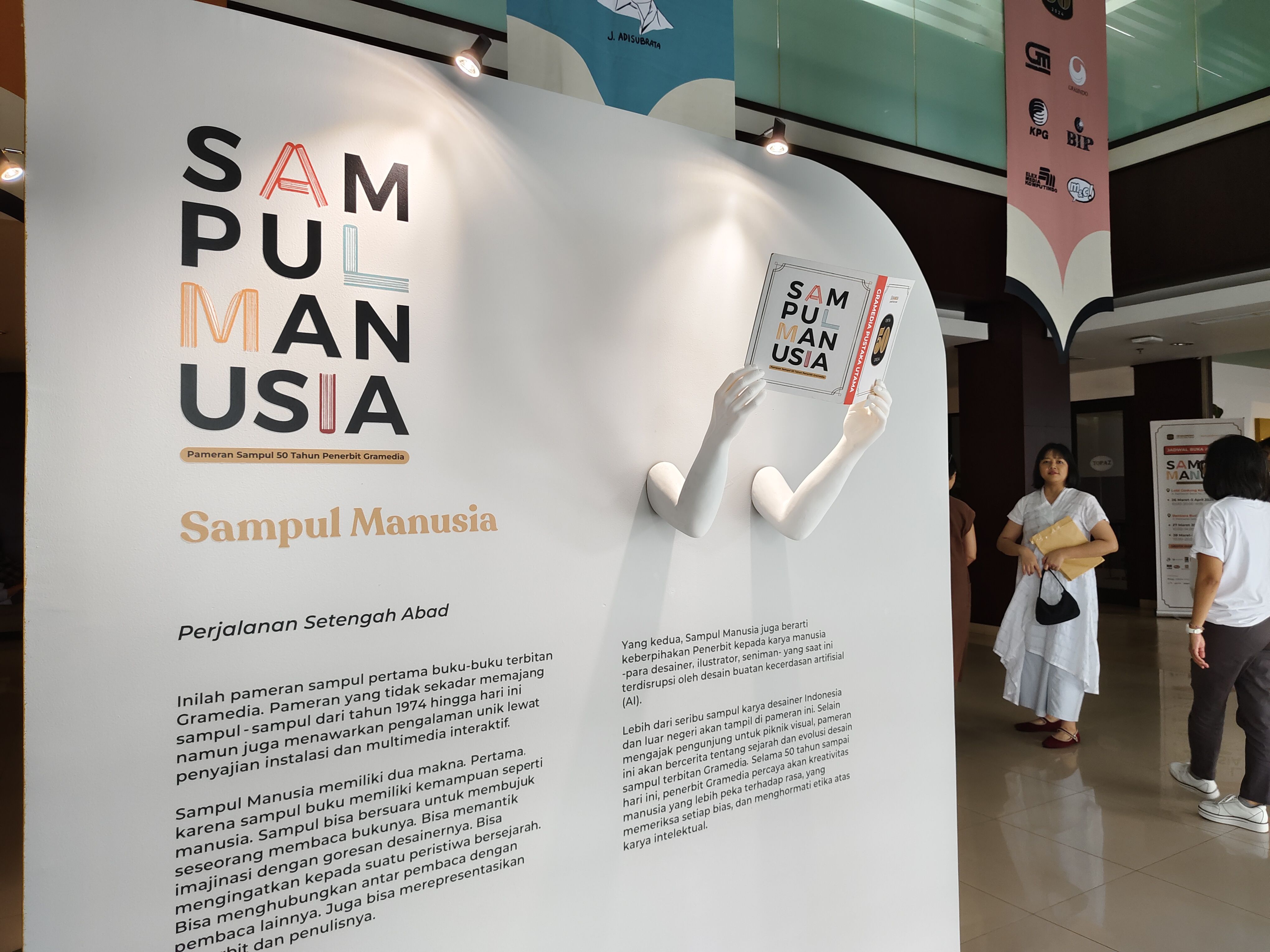 Panduan Lengkap ke Pameran Sampul Manusia, Wisata Sambil Ngabuburit