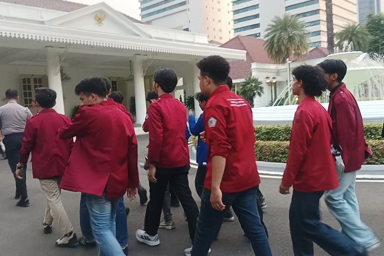 Gibran Temui 15 Perwakilan Mahasiswa Pendemo di Istana Wapres