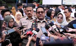 Sekolah Swasta Gratis, Warga Ucapkan Terima Kasih