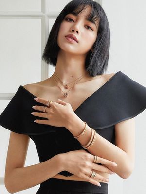 Lisa Blackpink resmi didaulat menjadi brand ambassador baru Bvlgari.