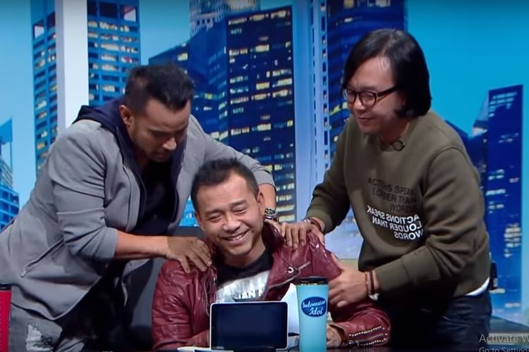 Ari Lasso dan Judika Memijat Anang pada Audisi Indonesian Idol 