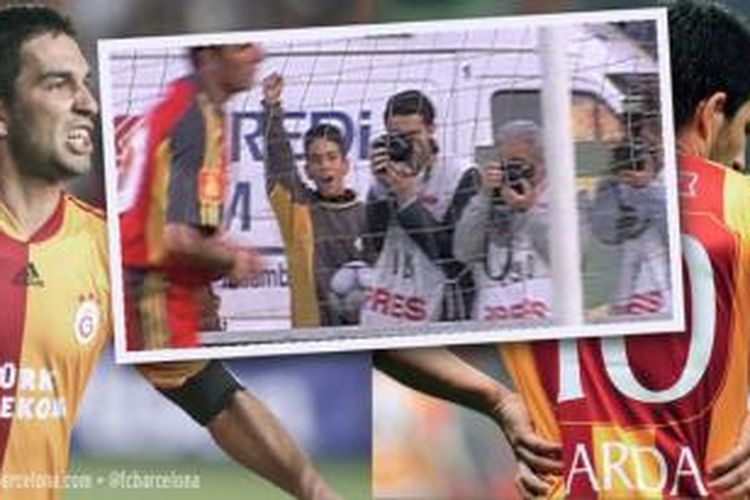 Arda Turan (angkat tangan) ikut merayakan gol Gheorghe Hagi pada laga antara Galatasaray dan Adanaspor.