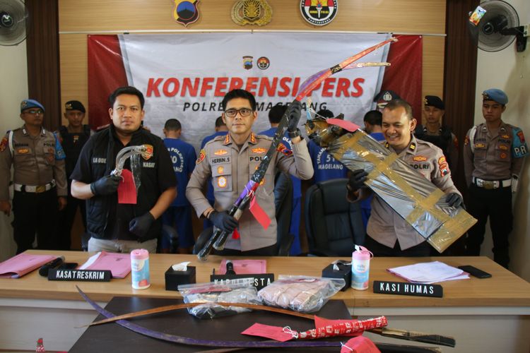 Laporan Jasa Ekspedisi Bongkar Rencana Tawuran Pelajar SMK di Magelang