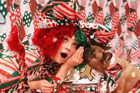 Lirik dan Chord Lagu Everyday Is Christmas - Sia
