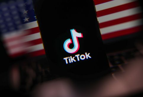 TikTok Ogah Bikin Chat DM Anti-sadap ala WhatsApp 