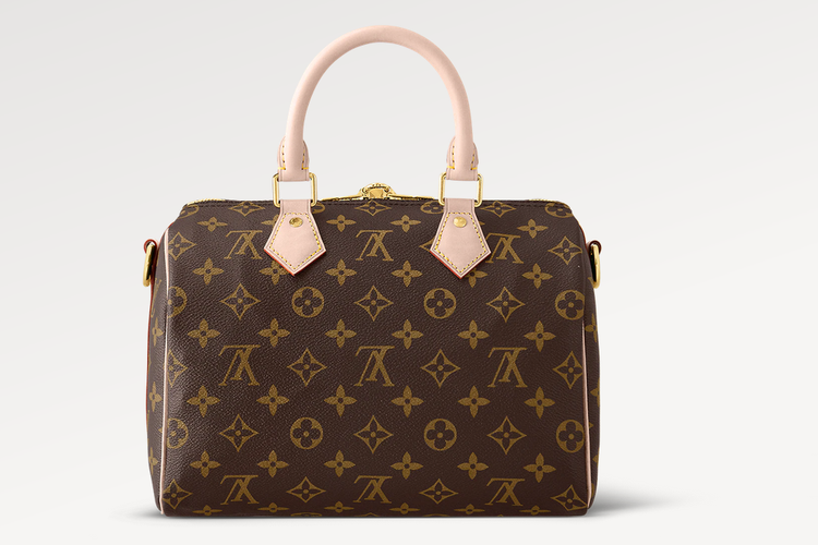Koleksi tas monogram Louis Vuitton selalu menjadi favorit penggila mode sebagai simbol kemewahan