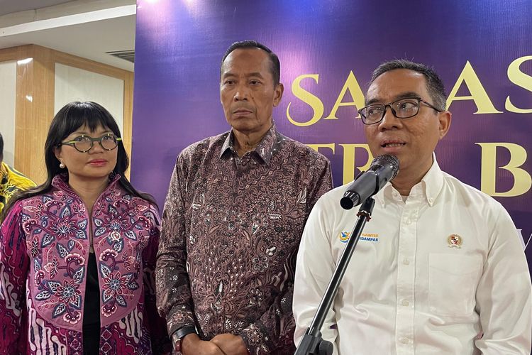 Mendiktisaintek: Penerima Beasiswa dan KIP Kuliah Kalau Sudah Berhasil Bantu Dong Adik-adik Kelasnya