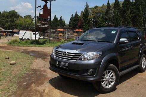 Cek Harga Toyota Fortuner Seken di Surabaya Setelah Insentif PPnBM