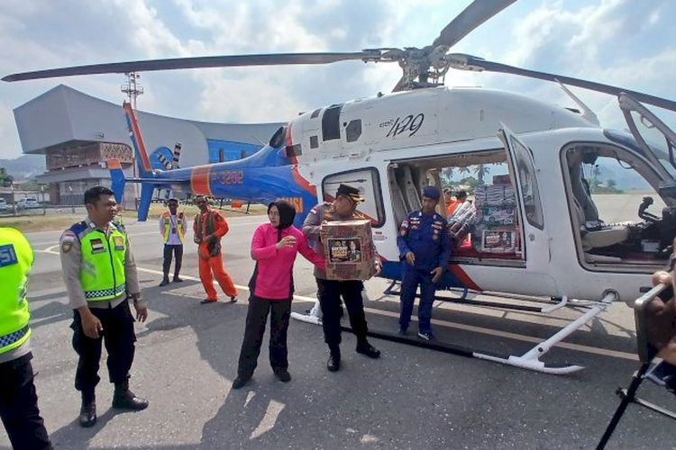 2 Desa di Ende Masih Terisolasi Akibat Gempa, Polisi Salurkan Bantuan Pakai Helikopter