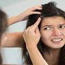 Perhatikan, 10 Penyebab Kulit Kepala Terasa Gatal 