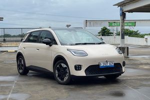 Mengatasi Kekhawatiran Degradasi Baterai Mobil Listrik