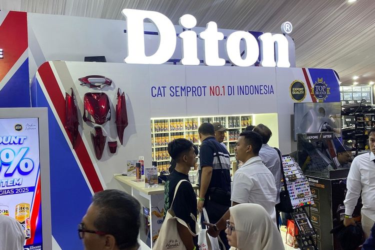 Diton meluncurkan EV Engine Cleaner, yang menjadi produk pembersih mesin kendaraan listrik pertama di Indonesia