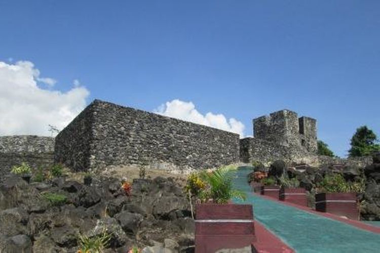 Benteng Torre di Tidore.