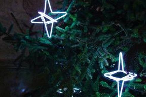 Bintang Natal Cantik Ini Terbuat dari Argon
