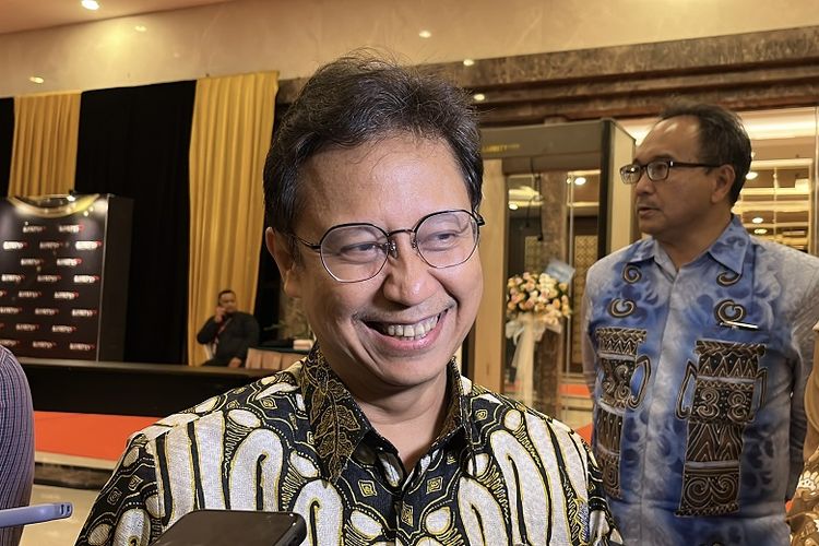 Menteri Kesehatan Republik Indonesia Budi Gunadi Sadikin pernah menjabat sebagai Direktur Utama Bank Mandiri pada 2013-2016.