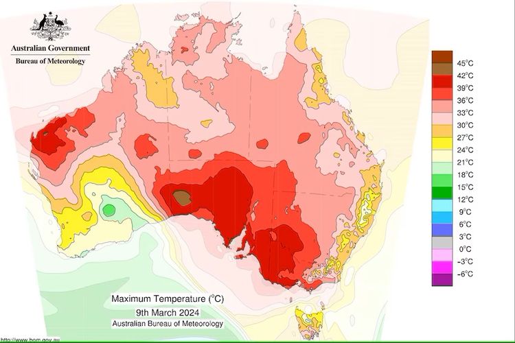 Peta suhu maksimum harian menunjukkan suhu mencapai 39 derajat di sebagian besar wilayah selatan Australia, sementara wilayah besar di pantai timur mencapai 33 derajat pada hari Sabtu.
