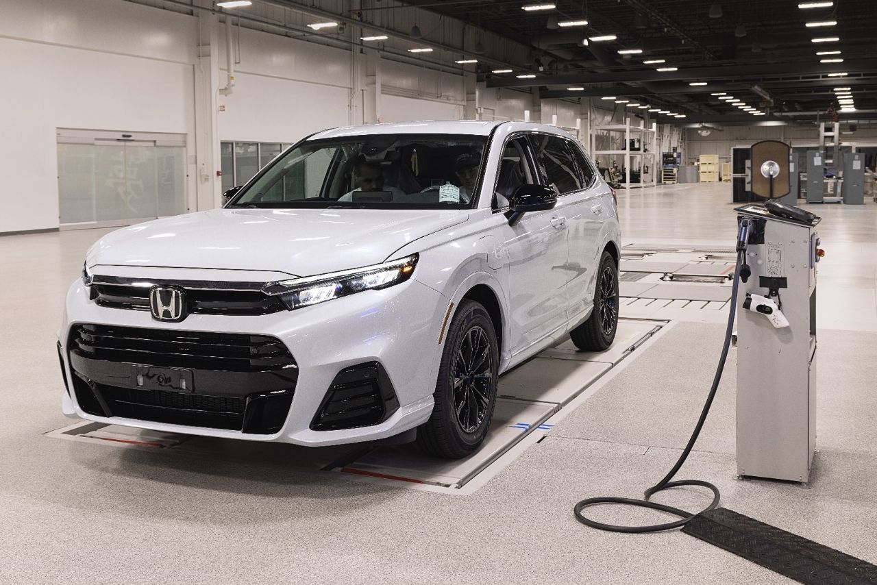 Produksi Honda CR-V Hydrogen Fuel Cell Electric Dimulai