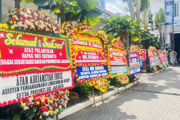 Uus Kuswanto Dilantik Jadi Sekda DKI Hari Ini, Karangan Bunga Penuhi Balai Kota