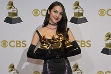 Menang 3 Nominasi, Olivia Rodrigo Jatuhkan Satu Piala Grammy di Belakang Panggung