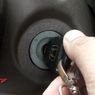 Selain Aki Soak, Ini Penyebab Mobil Susah Distarter