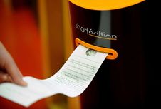 Inovasi Baru, Baca Cerpen Gratis dari 'Vending Machine'