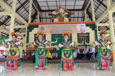 Tari Ronggeng Blantek: Pengertian, Gerakan, dan Kostumnya