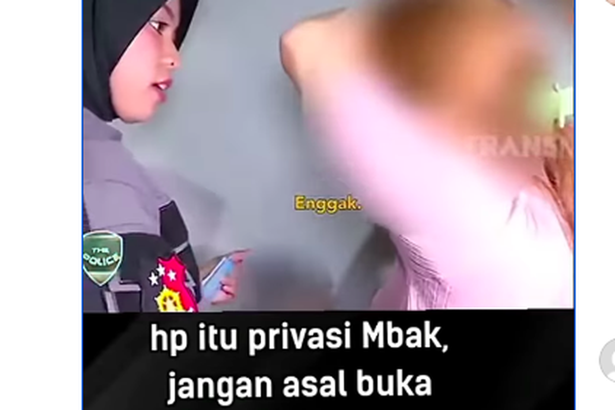 Tangkapan layar unggahan video polwan paksa buka hape atau ponsel warga, bagaimana aturannya? 