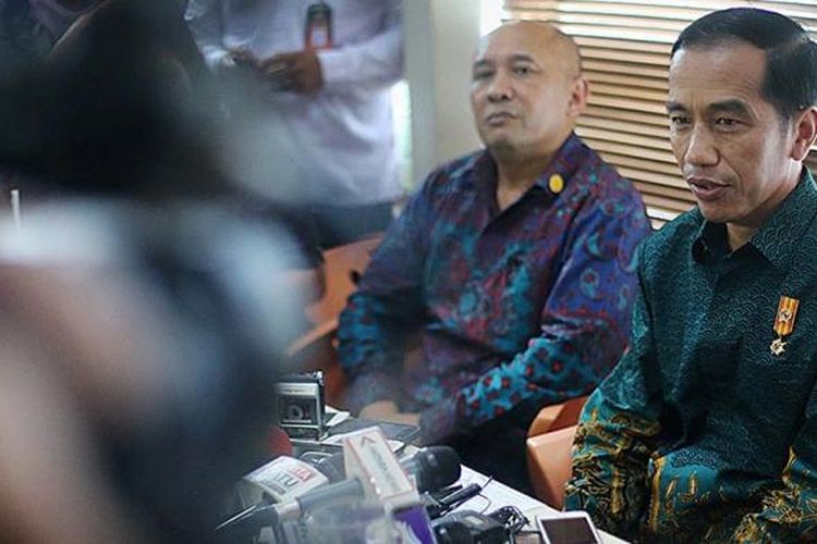 Presiden Joko Widodo dan Kepala Staf Presiden Teten Masduki