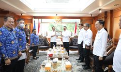 Mendagri dan Menteri Imipas Tinjau Peluang Kerja Sama Strategis