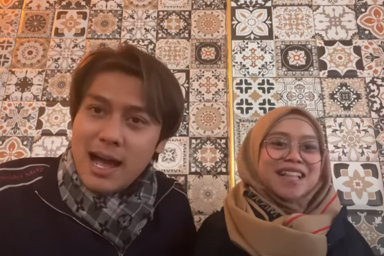 Rizky Billar dikira artis Korea oleh warga Turki.