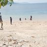 Pantai Pasir Putih Enabara, Tempat Rehat Sejenak di Jalur Pantura NTT