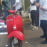 Ke Palembang, Gibran Beli Vespa Super 1978 untuk Sumbang Palestina