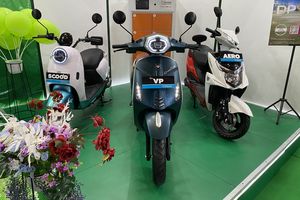 Bukan Diskon, Ini Siasat Pabrikan Pangkas Harga Motor Listrik