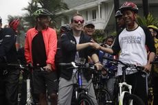 Jokowi: Balapan dengan Lorenzo, Menang Saya...