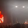 Pamit, DPR Kibarkan Bendera Merah Putih di Konser The Regime World Tour in Jakarta