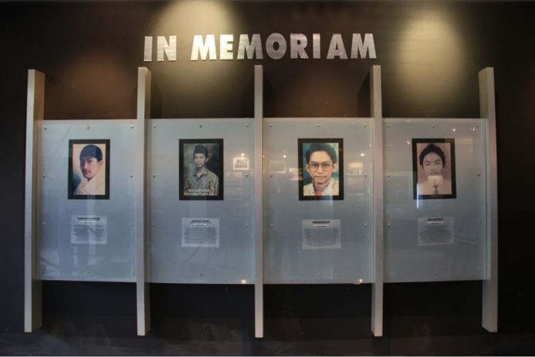 Foto para pejuang Reformasi di Museum Tragedi 12 Mei 1998 Universitas Trisakti.
