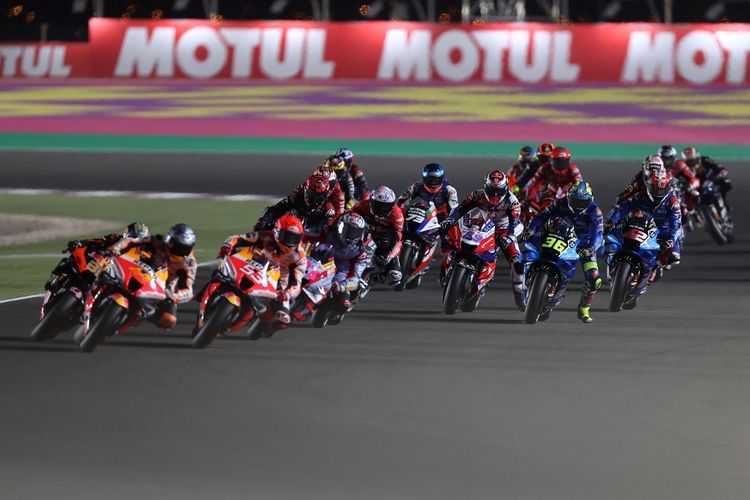 MotoGP Qatar 2022 di Sirkuit Losail. (Photo by KARIM JAAFAR / AFP)