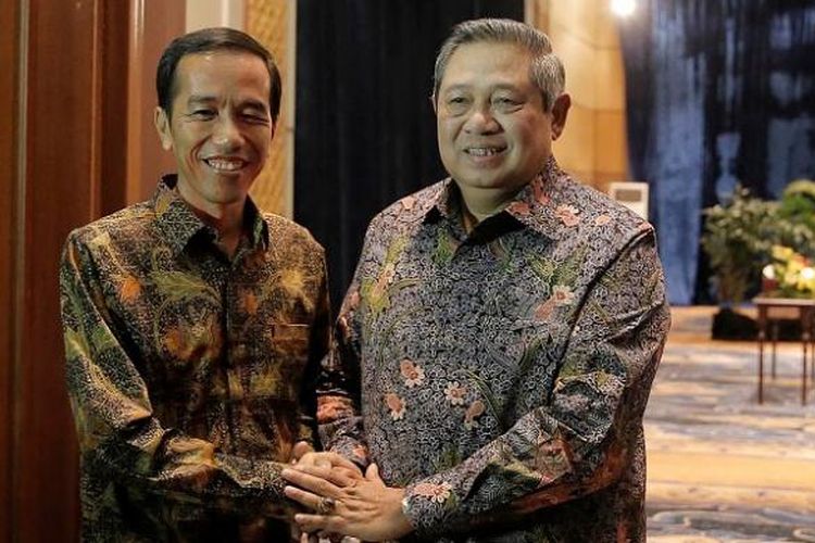 Presiden keenam Susilo Bambang Yudhoyono dan Presiden Joko Widodo