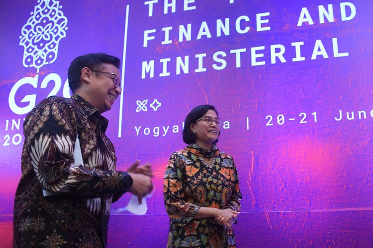 Menteri Keuangan Sri Mulyani Indrawati dalam 1st Joint Finance and Health Ministerial Meeting (JFHMM) di Yogyakarta, Selasa (21/6/2022). 