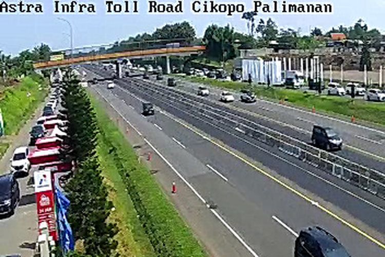 Pantauan CCTV ruas tol Cikopo Palimanan, Rabu (19/4/2023)