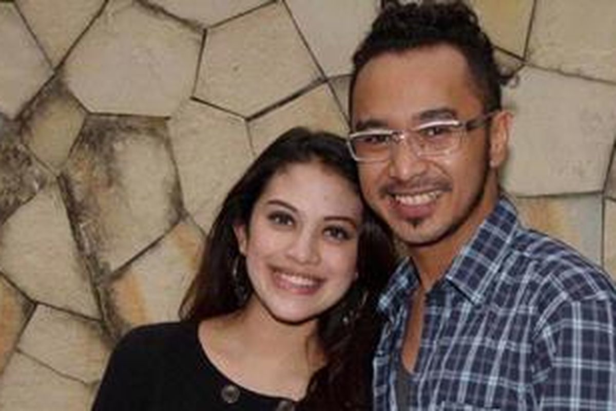 Cynthia Riza dan Giring