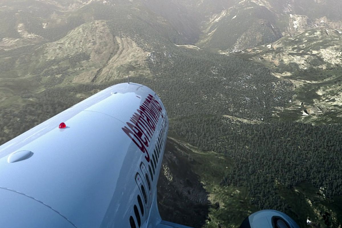 Pesawat Aribus A320 dengan nomor penerbangan 9525 milik Germanwings jatuh di Pegunungan Alpen pada 24 Maret 2015. Diketahui, kopilot secara sengaja menjatuhkan pesawat untuk bunuh diri.
