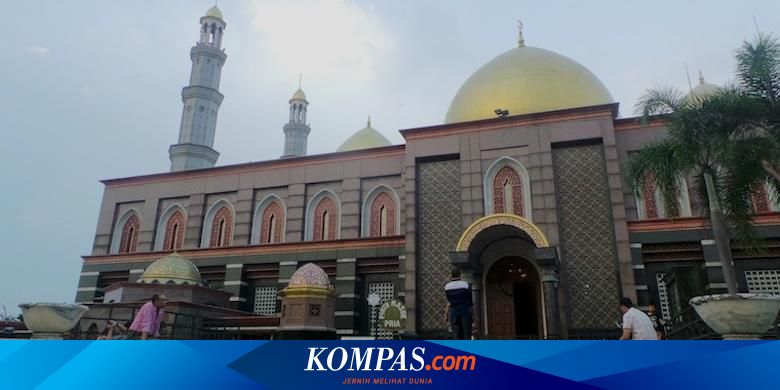 Sore Hari Dan Kubah Emas Kala Ramadhan