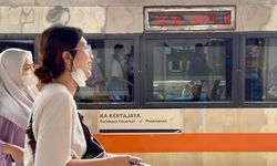 Stasiun Bekasi Catat Rekor Penumpang KA Jarak Jauh Tertinggi Angkutan Lebaran 2025