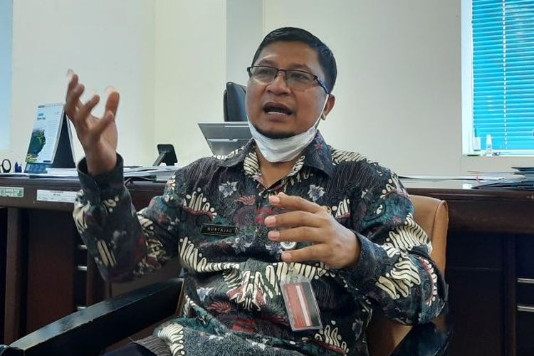 Kepala Suku Dinas Sumber Daya Air (SDA) Jakarta Pusat Mustajab saat ditemui di Jakarta, Kamis (6/10/2022). 