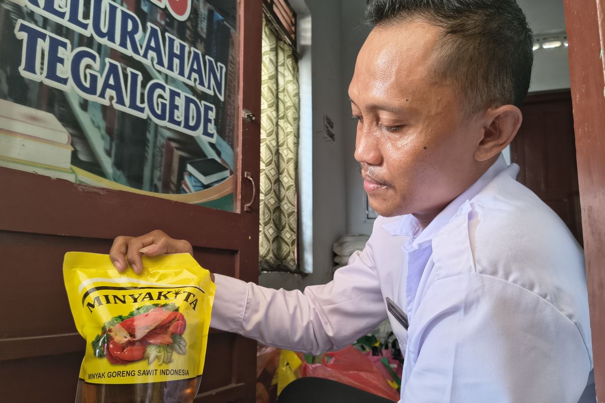 Bulog Persilakan Masyarakat Tukar MinyaKita Berbau Solar, Begini Caranya