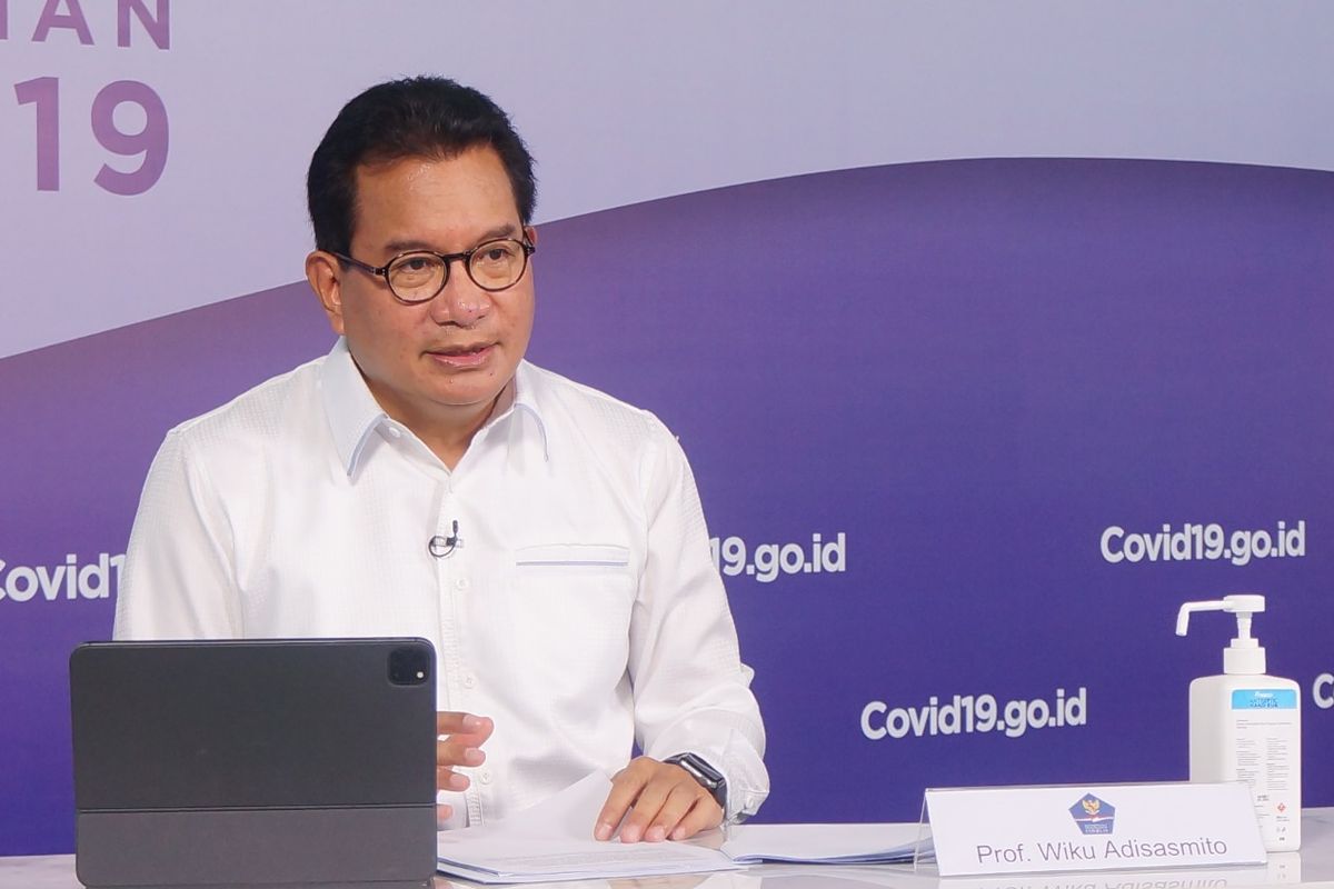 National Covid-19 task force spokesperson Wiku Adisasmito said that the Foreign Affairs Ministry and Health Ministry step up their diplomacy efforts to secure vaccine supplies from vaccine-producing countries.  