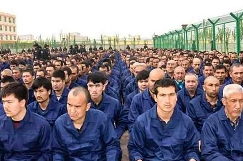 Muslim Uighur Diduga di Kamp 'Re-Edukasi' Terancam Terjangkit Covid-19