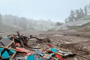 23 Prajurit TNI Tertimbun Longsor Cisarua, Empat Ditemukan Meninggal